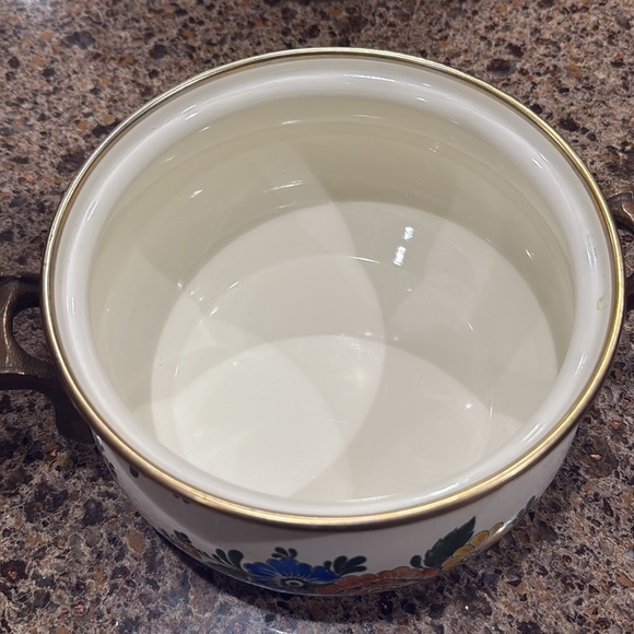 Vintage Asta Germany Enamel Cookware 2 Pot 8.5” and 7” Diameter Floral Pattern - Picture 9 of 9